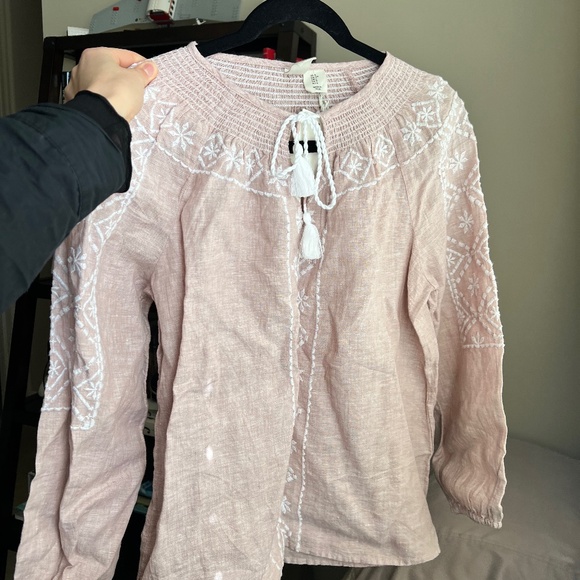 100% Linen Joie Light Pink Embroidered Long Sleeve Top - Picture 2 of 4
